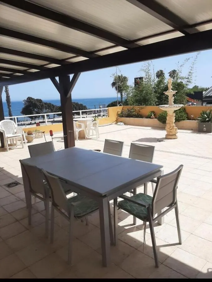Comodidad En Primera Linea De Playa Benalmádena
